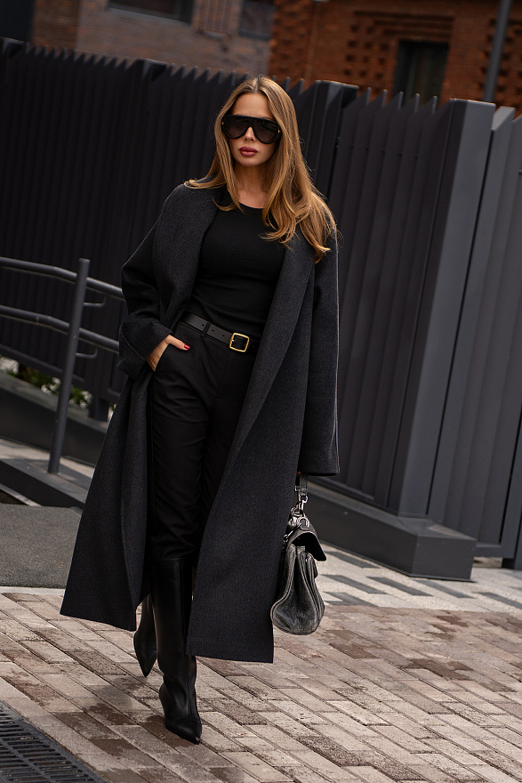 Пальто с шалевым воротником